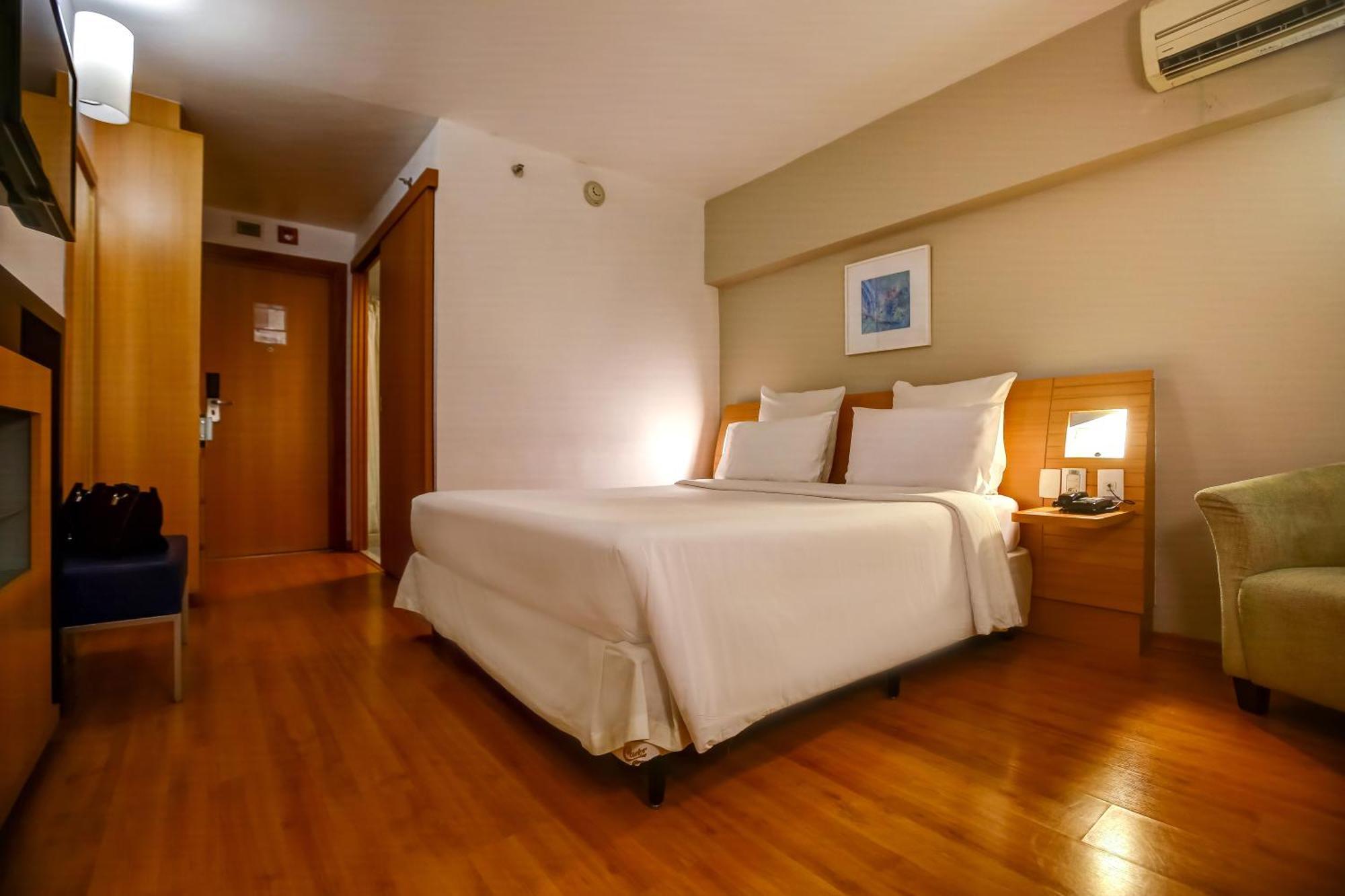 Novotel Rj Santos Dumont Рио-де-Жанейро Экстерьер фото